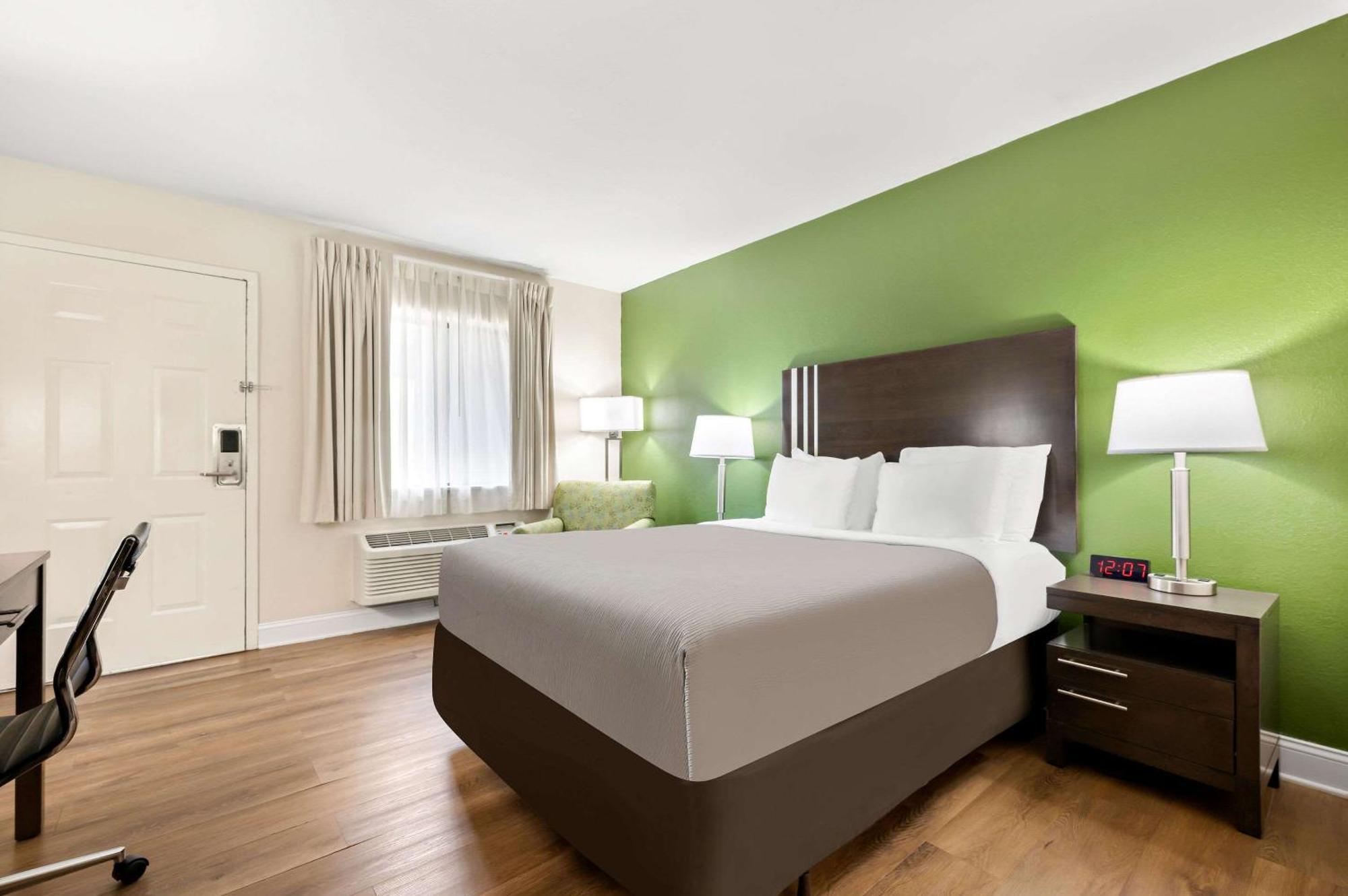 Quality Inn Pelham I-65 Exit 246 מראה חיצוני תמונה